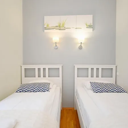 Apartment Victus Apartamenty, Tuz Przy Plazy