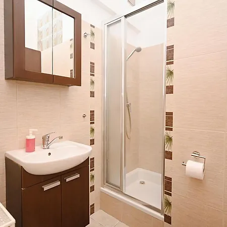 Victus Apartamenty, Tuz Przy Plazy דירה *